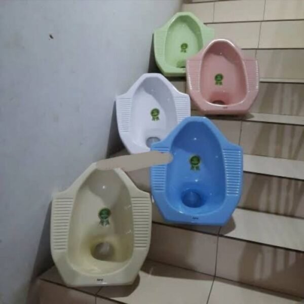 TERMURAH FWC KLOSET JONGKOK SQUATTING TOILET IVORY TOILET WC JONGKOK - Image 3